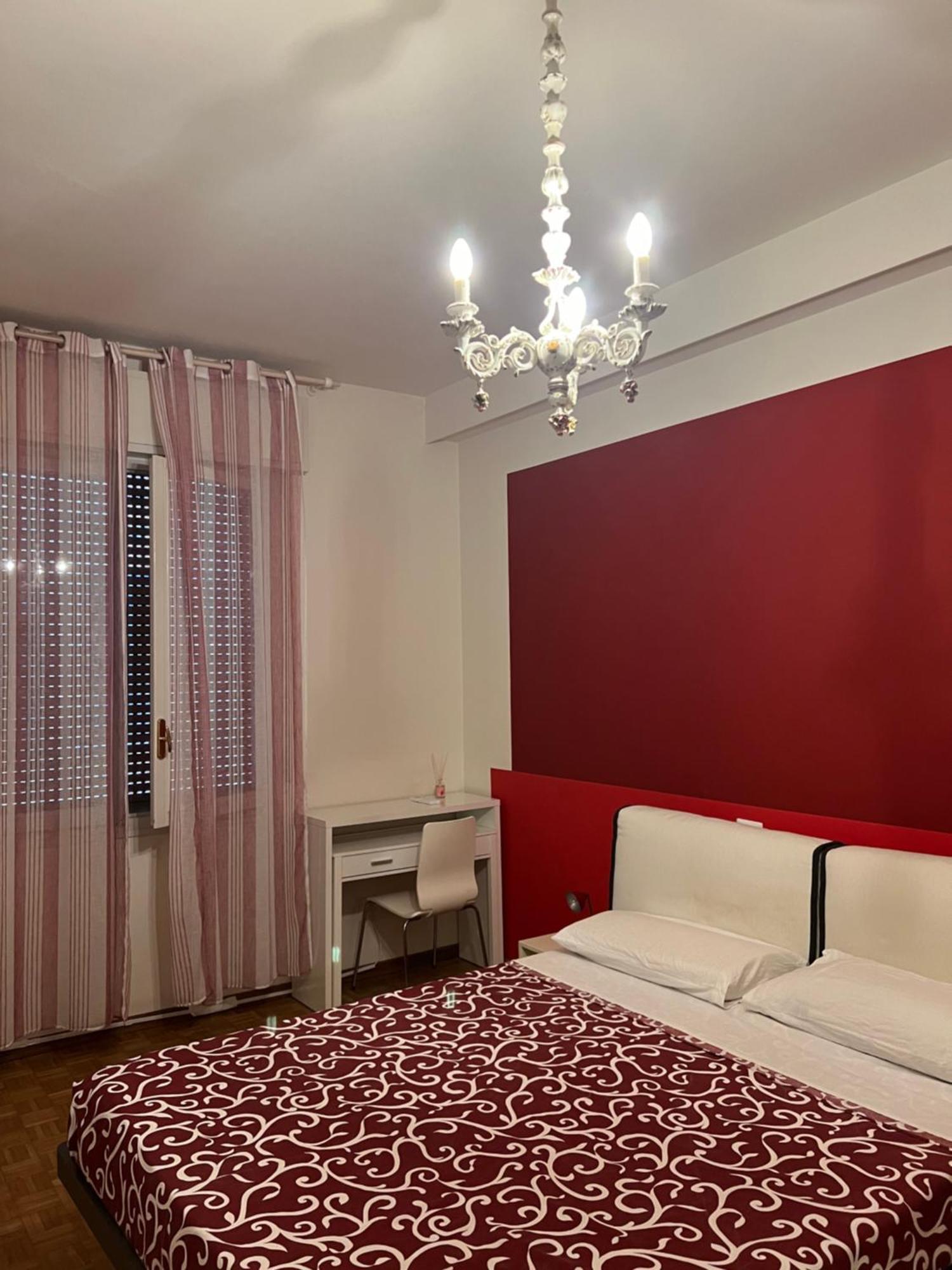 Hotel Moonlight Centro Bolonia Exterior foto